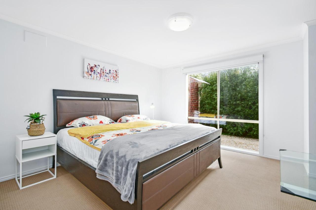 Lovely 3 Bedroom Unit Highett Exterior foto